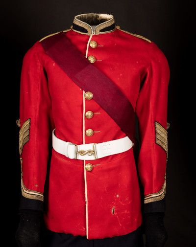 A scarlet military tunic
